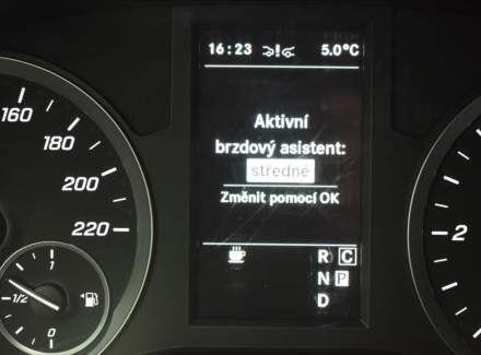 Mercedes-Benz - Vito