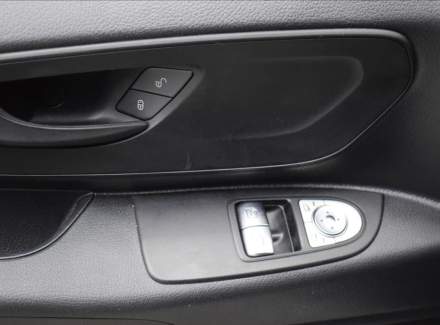 Mercedes-Benz - Vito