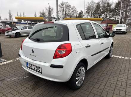 Renault - Clio