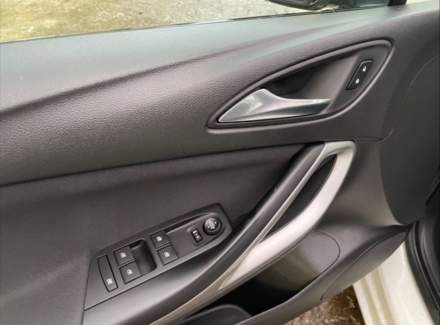 Opel - Astra