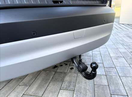 Land Rover - Discovery