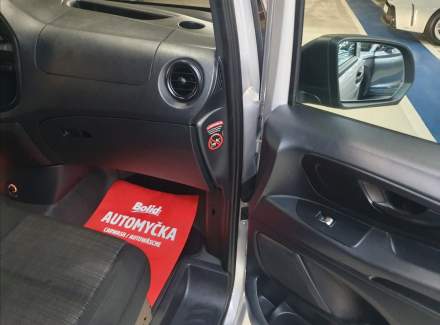 Mercedes-Benz - Vito