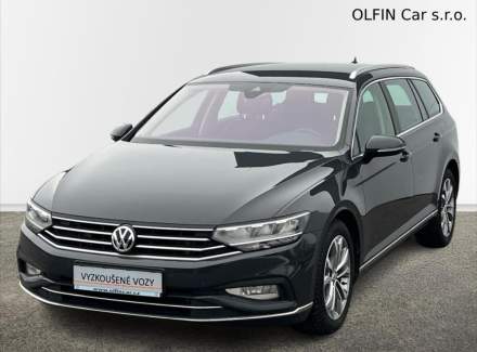 Volkswagen - Passat