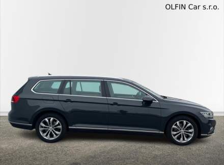 Volkswagen - Passat