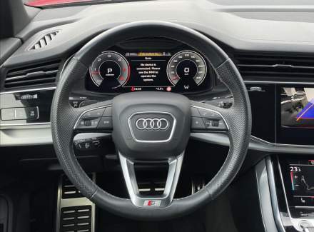 Audi - Q7