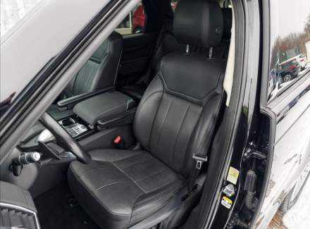 Land Rover - Discovery