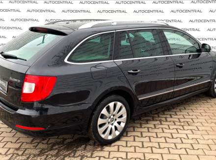 Škoda - Superb
