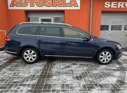 Volkswagen - Passat