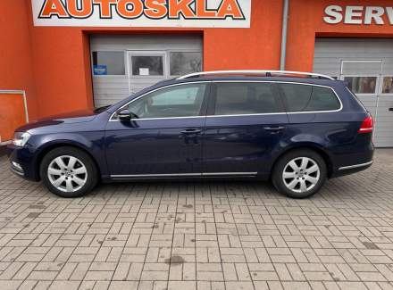 Volkswagen - Passat