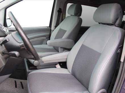 Mercedes-Benz - Viano