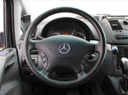 Mercedes-Benz - Viano