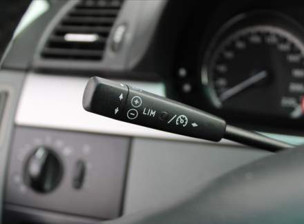 Mercedes-Benz - Viano