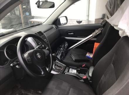 Suzuki - Grand Vitara