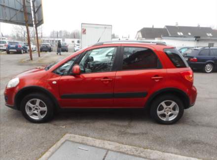Suzuki - SX4