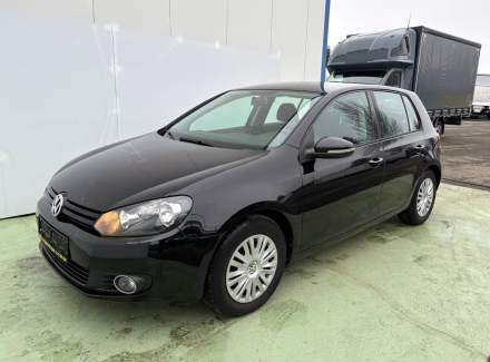 Volkswagen - Golf