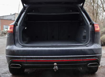 Volkswagen - Touareg