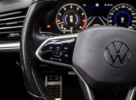 Volkswagen - Touareg