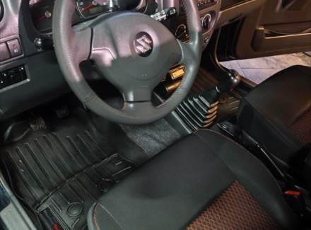 Suzuki - Jimny