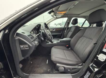Mercedes-Benz - C-class