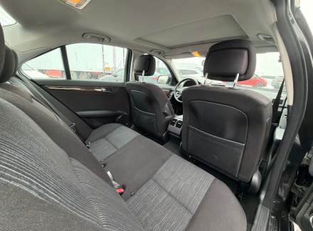 Mercedes-Benz - C-class