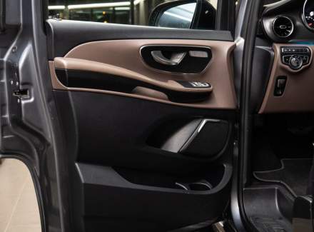 Mercedes-Benz - V-class