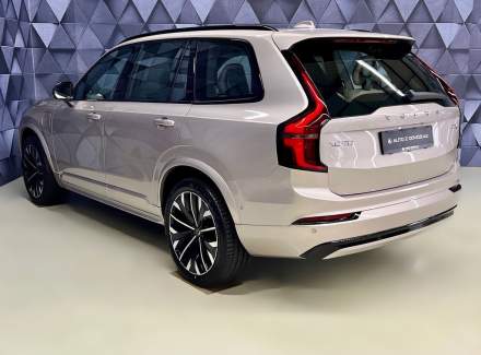 Volvo - XC90