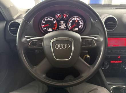 Audi - A3