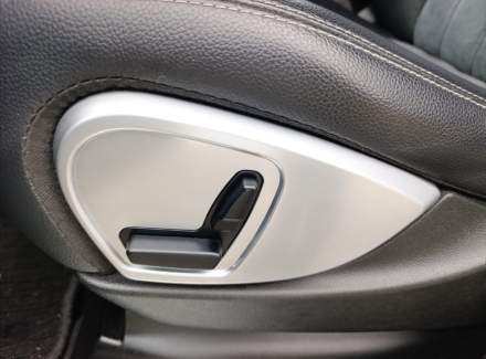 Mercedes-Benz - M-class