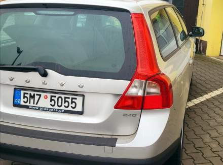 Volvo - V70