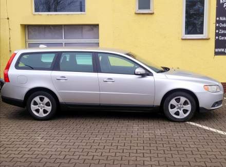 Volvo - V70