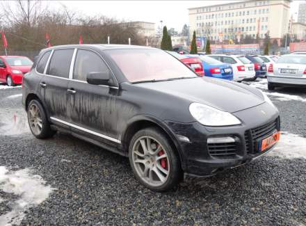 Porsche - Cayenne