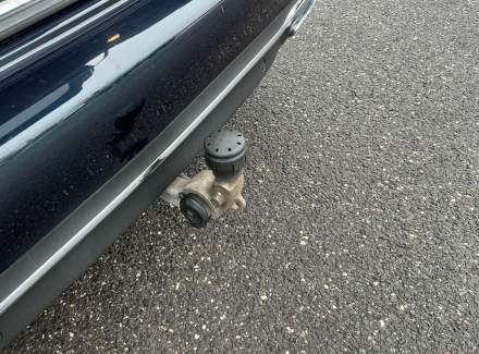 Mercedes-Benz - E-class