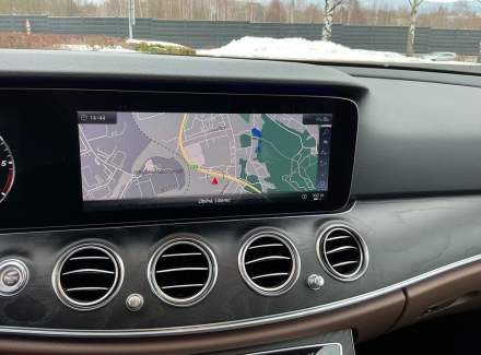 Mercedes-Benz - E-class