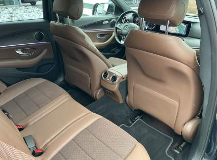 Mercedes-Benz - E-class