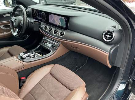 Mercedes-Benz - E-class