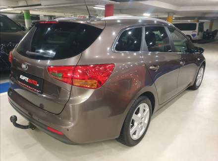 Kia - Cee'd