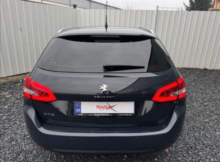 Peugeot - 308