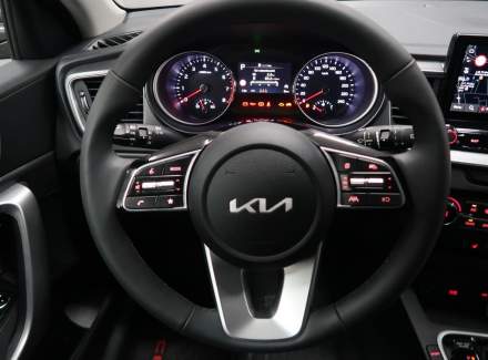 Kia - Cee'd