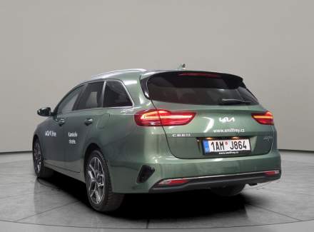 Kia - Cee'd
