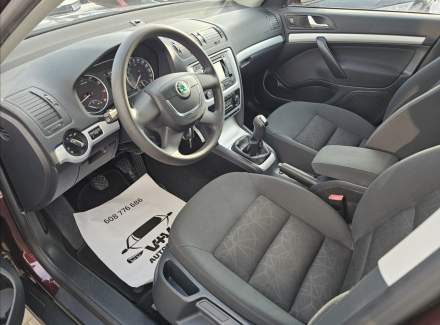 Škoda - Octavia