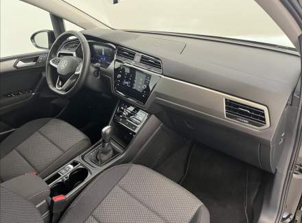 Volkswagen - Touran
