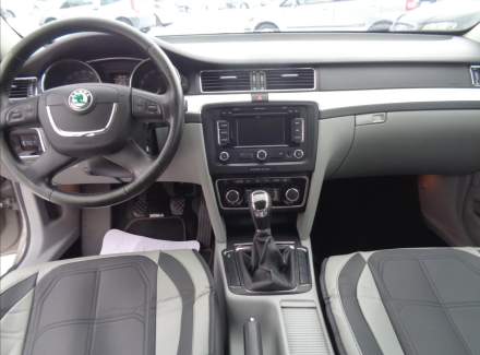Škoda - Superb