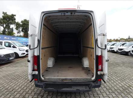 Volkswagen - Crafter