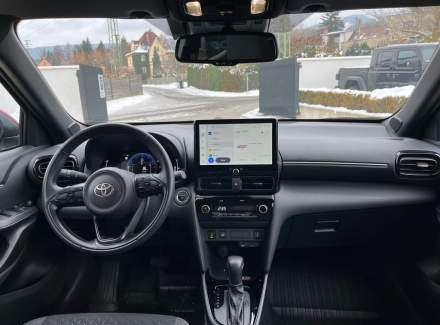 Toyota - Yaris Cross