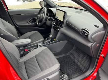 Toyota - Yaris Cross