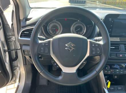 Suzuki - SX4
