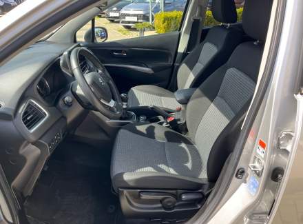 Suzuki - SX4