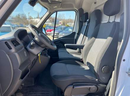 Nissan - Interstar
