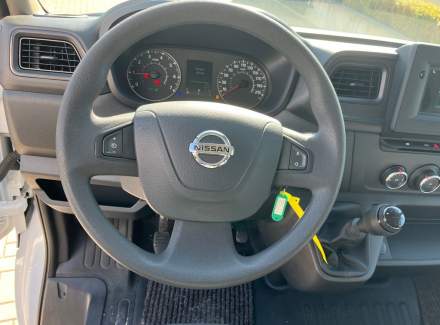 Nissan - Interstar