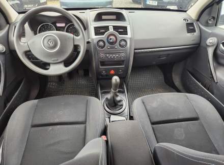 Renault - Megane